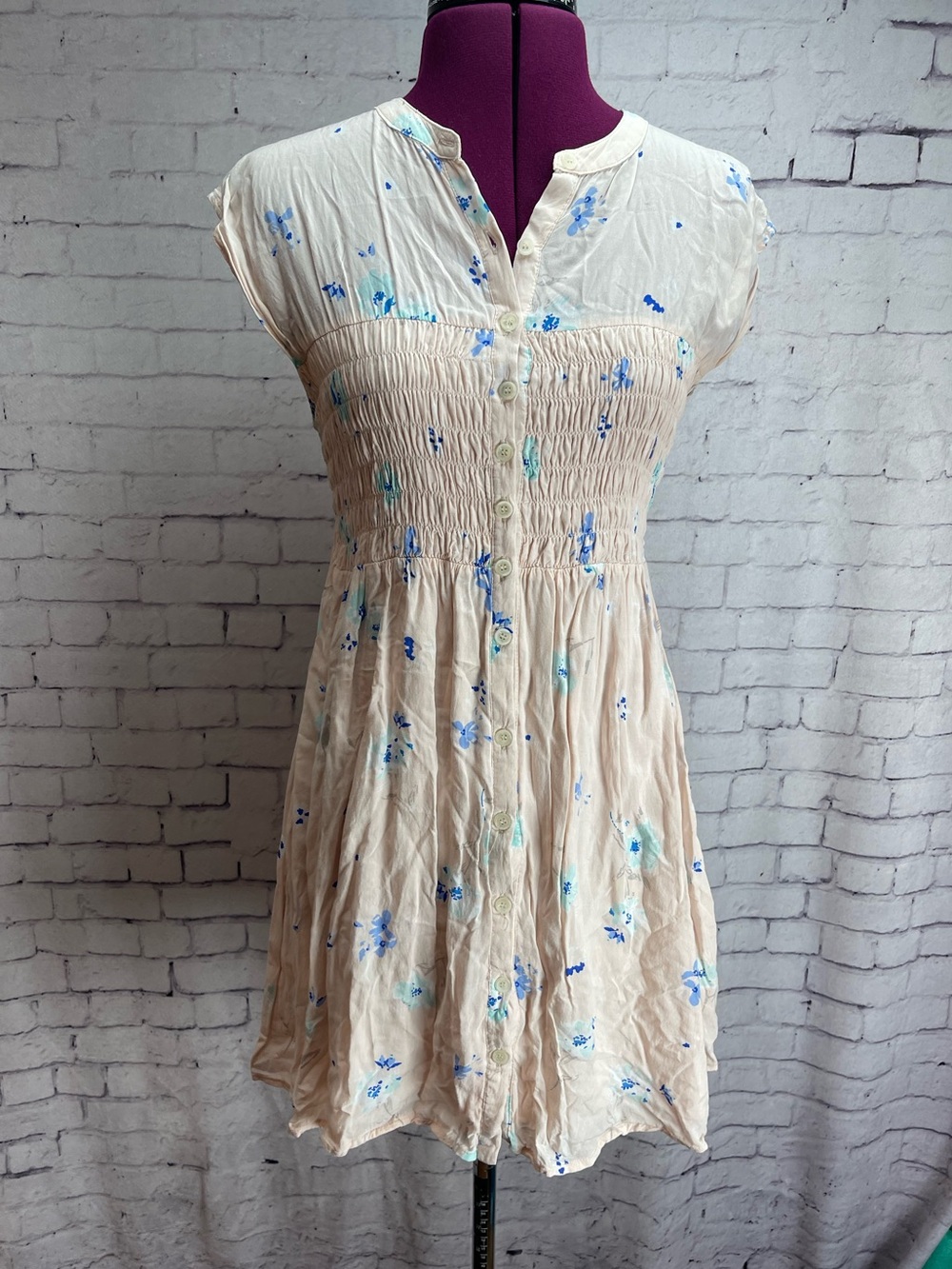 Free people greatest day mini dress pale pink with blue flowers size XS